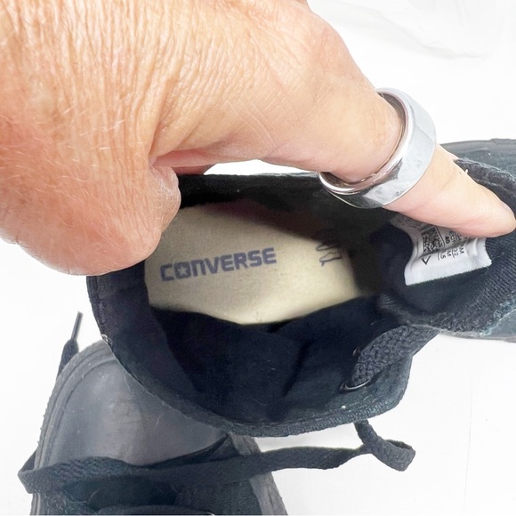 CONVERSE BLACK ALL STAR CHUCK TAYLOR HIGH TOP SNEAKERS MENS SZ7/WOMENS SZ 9 - Picture 9 of 9